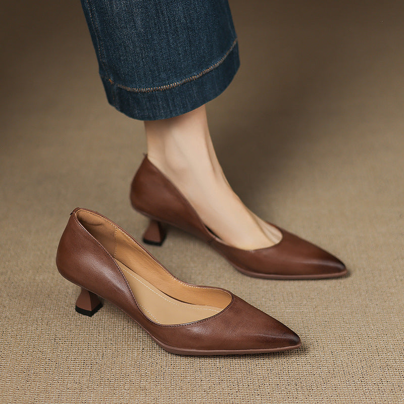 Carla - Leather Kitten Heels